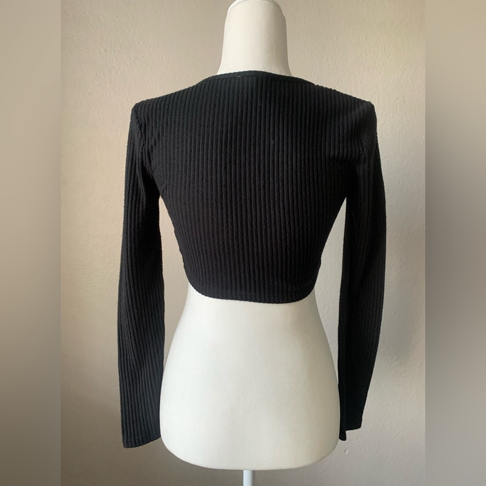 Lily Rose Black Ribbed Button-Up Crop Top Size Small - Picture 3 of 5